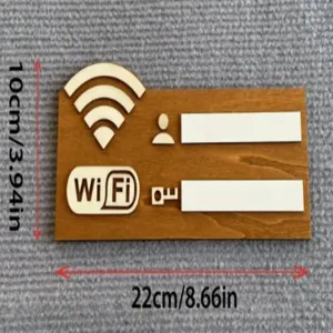 Detailansicht des hölzernen WLAN-Passwortschilds mit klaren Abmessungen und tollem Design.
