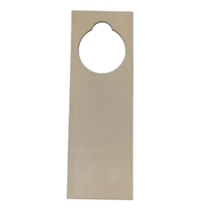 Colgador de puerta de madera sin terminar cartel virgen para manualidades DIY y pintura creativa.