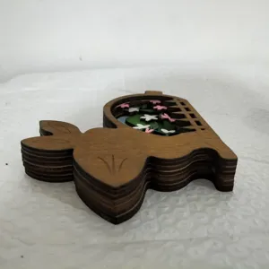 Pâques lapin en bois creux ornement superposé, décoration de bureau découpée au laser multicouche.