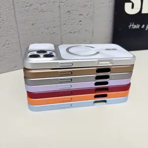 Fundas de teléfono magnéticas mate para iPhone cubierta protectora colorida carcasa duradera