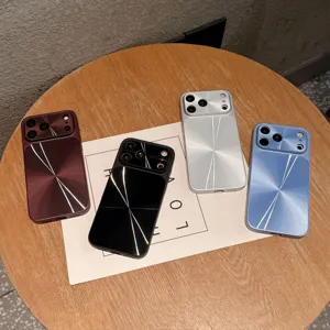 Funda protectora colorida con patrón CD compatible con iPhone, antigolpes completa.