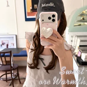 INS Korean style starry iPhone case with 3D heart phone grip, cute protective back cover.