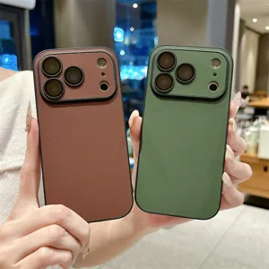 Telefoonhoesje met geweven textuur en cameralensbescherming voor iPhone, premium tech stof hoesje.