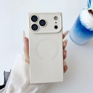 Custodia per telefono magnetica quadrata per iPhone, finitura opaca morbida, cover protettiva.