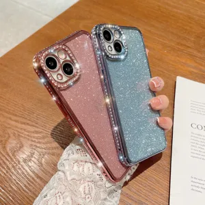 Fundas de teléfono con pedrería brillante y bordes galvanizados para protección elegante.