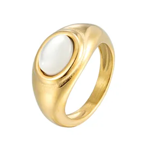 Bague minimaliste en acier titane doré avec pierre blanche ovale pour femme bijoux