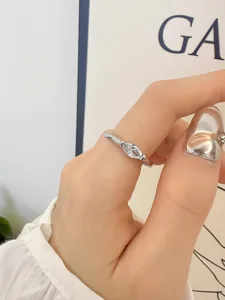 Bague zircone cubique taille marquise femme acier titane bijoux luxe minimalist