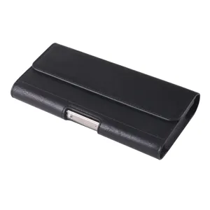 Detaillierte Nahansicht einer schwarzen PU-Leder Universel-Handytasche mit sicherem Gürtelclip.