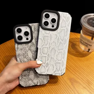 Coque de téléphone magnétique en serpent compatible iPhone 16 Pro Max design