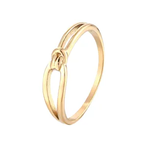 Bague en métal à nœud géométrique minimaliste pour femmes élégants bijoux plaqués or 18 carats
