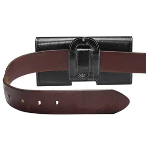 Schwarze Leder Handytasche Detailansicht, Gürtelclip Design, horizontale Tasche Nahaufnahme.