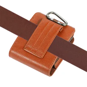 Etui de téléphone pliable en cuir marron avec boucle de ceinture et mousqueton pratique.