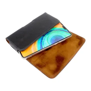 Vue détaillée de l'étui de ceinture horizontal en cuir véritable pour téléphone.