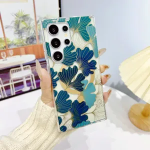 Transparant hoesje met blauw-gouden ginkgobladeren, stijlvol en elegant ontwerp voor dagelijks.