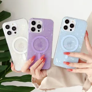 Vista detallada de funda magnética de acrílico con purpurina en varios colores elegantes.