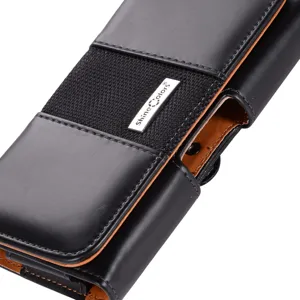 Schwarzes Leder und Stoff Spleiß Telefon Holster Detailansicht, Textur Nahaufnahme.