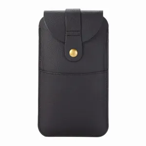 Etui de téléphone vertical en cuir de qualité avec rabat à bouton-pression et poche.