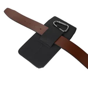 Étui de téléphone vertical en cuir noir de qualité avec ceinture marron et mousqueton pratique.