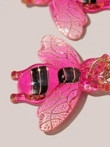 Rosa und schwarze Bienen Ohrringe mit goldenen Linien stilvoller Schmuck Accessoire
