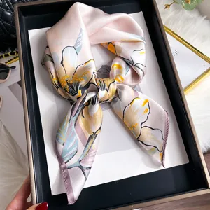 National Style Pink Lily Floral Mulberry Silk Scarf Women Spring Autumn Thin Square Scarf Elegant Fashion Neck Scarf