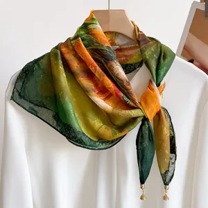Pañuelo Cuadrado Estampado Floral Pintura al Óleo para Mujer Pañuelo de Cuello Satinado Ligero Con Hebilla Magnética Accesorio de Moda