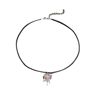 Gotische schwarze Kette mit silbernem Lava rosa Herz Anhänger Y2K Punk Choker Schmuck Stück