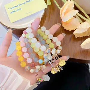 Bracelet de perles de feuille de lotus de style chinois exquis avec de doux détails.