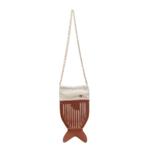 Detail view of the stylish hollow-out fish shape women chain shoulder phone bag.