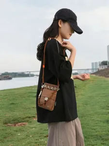 Korean style sports shoulder bag plaid outdoor casual messenger phone bag for daily use