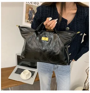 Women retro large capacity shoulder bag chic casual black quilted tote handbag for daily use