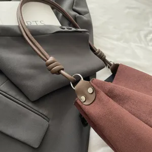 Brown suede bucket bag for women, stylish large capacity winter shoulder bag 2025.