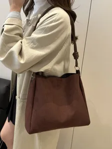 Women Large Capacity Tote Bag Faux Suede Commuting Shoulder Bag Casual Solid Color Bucket Bag Fashion Handbag