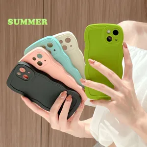 Liquid silicone wavy phone case anti-drop protective cover for iPhone 16 Pro Max