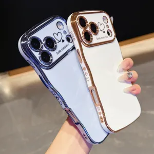 Custodia per telefono a doppio cuore ondulato galvanizzato, elegante cover protettiva.