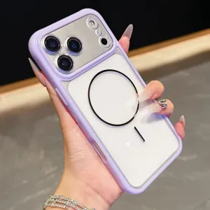 Gedetailleerde close-up van een paarse acryl telefoonhoes met MagSafe en bescherming
