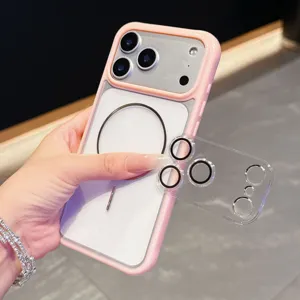 Transparante acryl telefoonhoes met roze rand en lensbeschermer voor je smartphone.