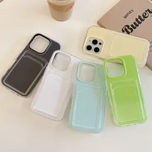 Transparante telefoonhoesje met kaartsleuf in snoepkleur, stijlvol en praktisch voor dagelijks.