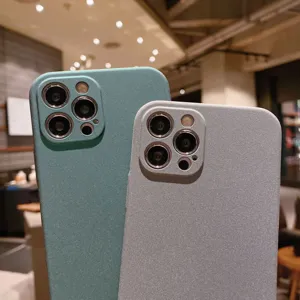 Coque de téléphone texturée sable rocheux pour iPhone, étui de protection mat uni.