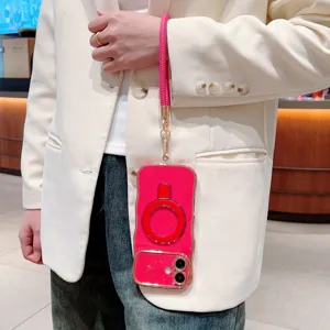 Roze vergulde telefoonhoesje met koord en magnetische ringstandaard detailweergave voor uw telefoon.