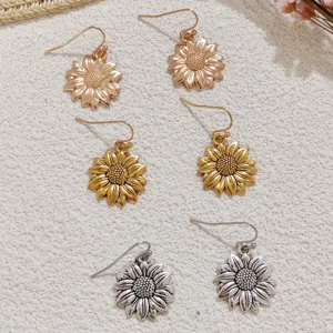 Bohemian Vintage Alloy Sunflower Drop Hook Earrings For Women Electroplated Distressed Floral Shape Statement Earrings Daily Vacation Jewelry Gift
