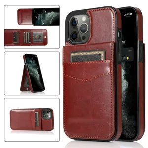 Bruine lederen portemonnee telefoonhoesje met kaartsleuven en handige stand voor iPhone.