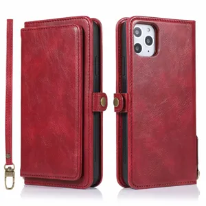 Dettaglio custodia per telefono portafoglio in pelle PU rossa, design diviso multifunzionale.