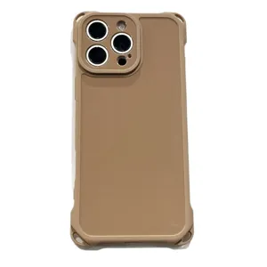 Funda protectora antichoque de color liso con refuerzos en las cuatro esquinas del móvil.