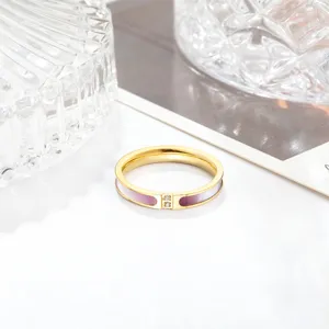 Bague Minimaliste en Acier Titane Coquillage Strass Pour Femmes Bague de Doigt Géométrique de Luxe Léger Cadeau de Bijoux de Mode