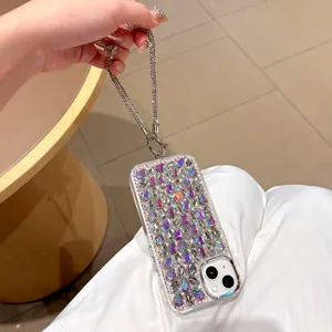 Coque de téléphone de luxe en strass avec dragonne pour iPhone 16 Pro Max, cristaux scintillants.