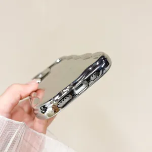 Gegalvaniseerde zilveren spiegel telefoonhoesje onderkant detail zachte beschermhoes