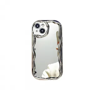 Gegalvaniseerd zilveren golvende spiegel telefoonhoesje compatibel met iPhone, zachte hoes.