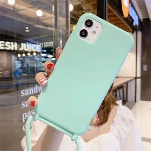Gedetailleerd overzicht van mintgroene siliconen telefoonhoesje met koord voor iPhone.