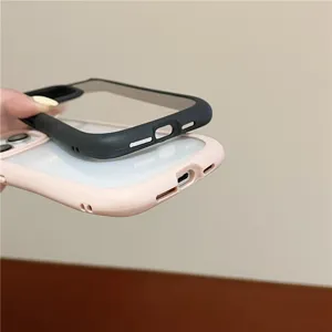 Siliconen valbestendige telefoonhoes detailopname, tweekleurige weergave met precieze uitsparingen.