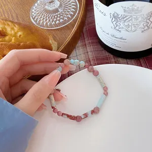 Sweet Shoushan stone gemstone beaded bracelet, minimalist design detail for women and girls.